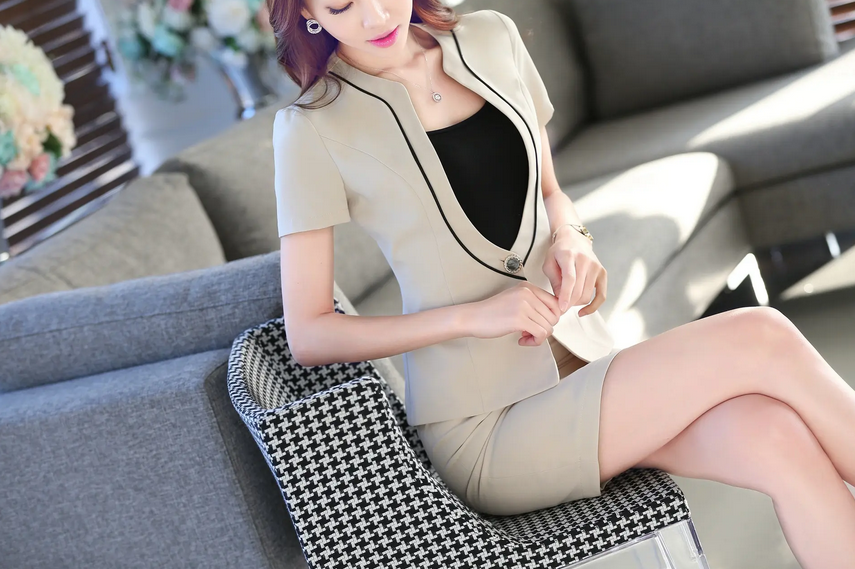 女士怎樣定制西服職業(yè)裝會更顯魅力？